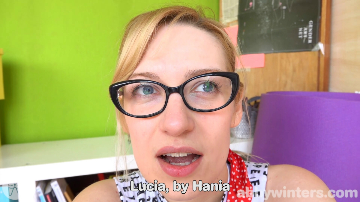 Hania & Lucia M / Friends tickle armpit hair
