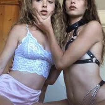 Kinky Blonde